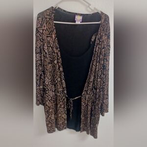 CMShapes 4x Black and Beige Blouse With Black Lining Sunday Church